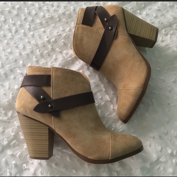 Tan Brown Ankle Heeled Booties - Picture 4 of 6